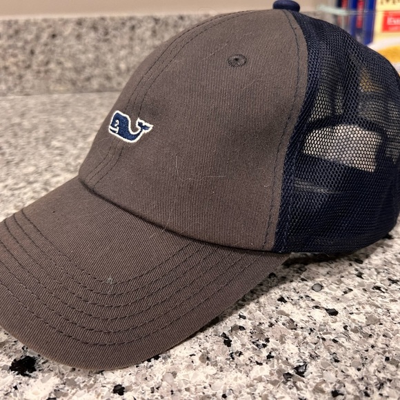 Vineyard Vines SnapBack hat - blue - Picture 2 of 3